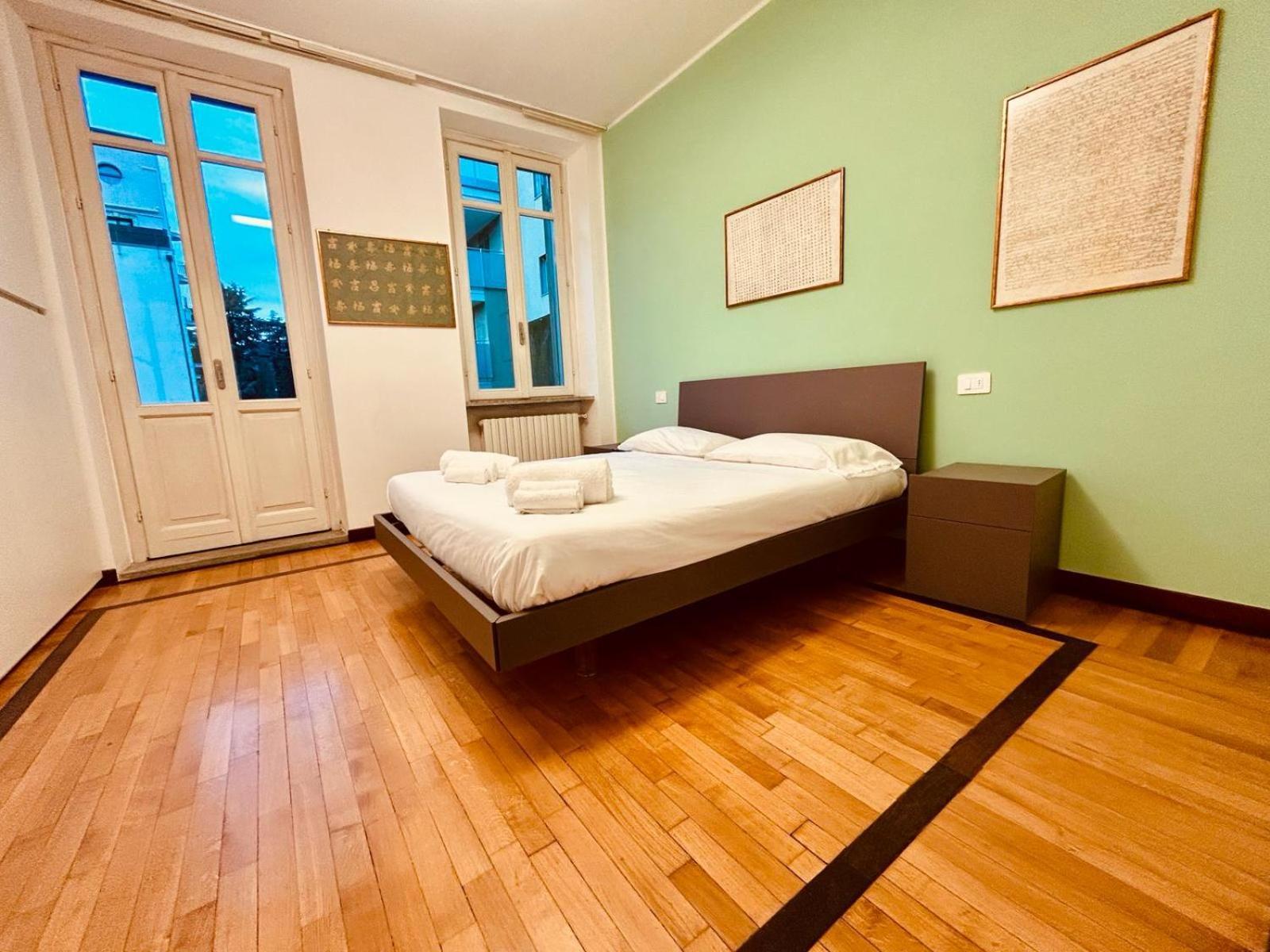 Apartmán Kibilu - Via Medaglie D'Oro Centro Citta Con Parcheggio Varese Exteriér fotografie